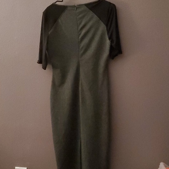 Bodycon dress - Picture 2 of 3